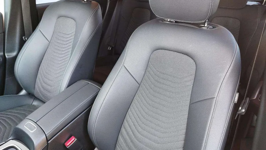 MERCEDES-BENZ GLA GLA 200 mHEV Progressive 7G-DCT