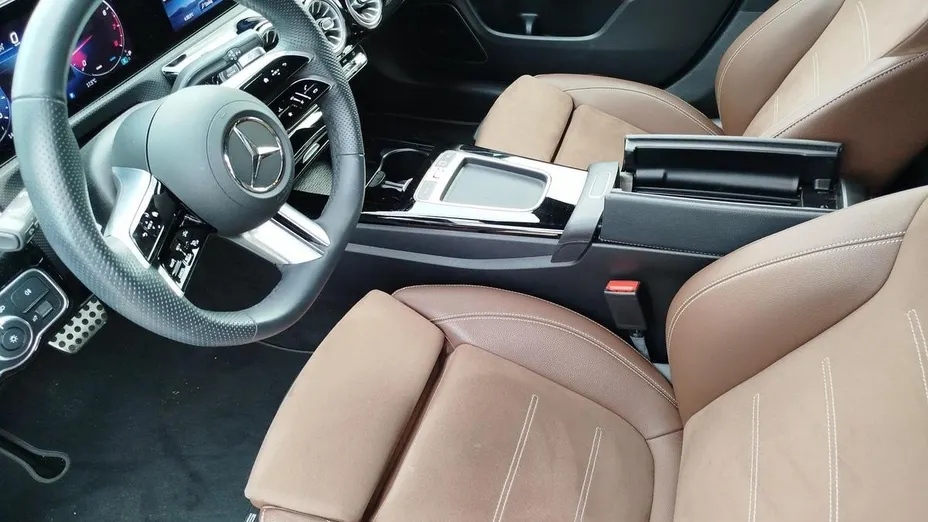 MERCEDES-BENZ CLA CLA 200 mHEV AMG Line 7G-DCT