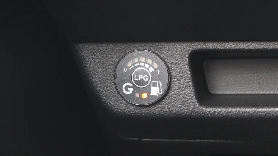 RENAULT Clio Clio 1.0 TCe Techno LPG