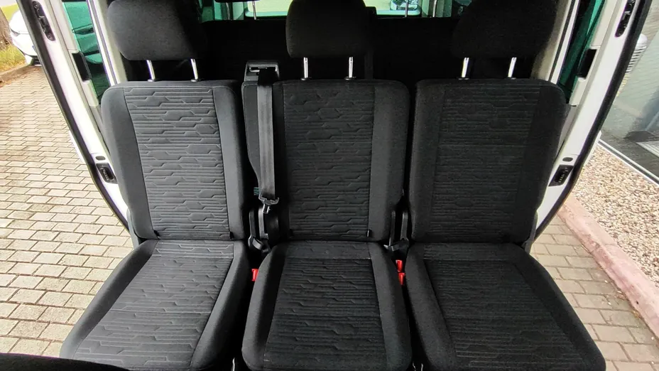 VOLKSWAGEN Transporter Transporter T6 TDI L2 DSG