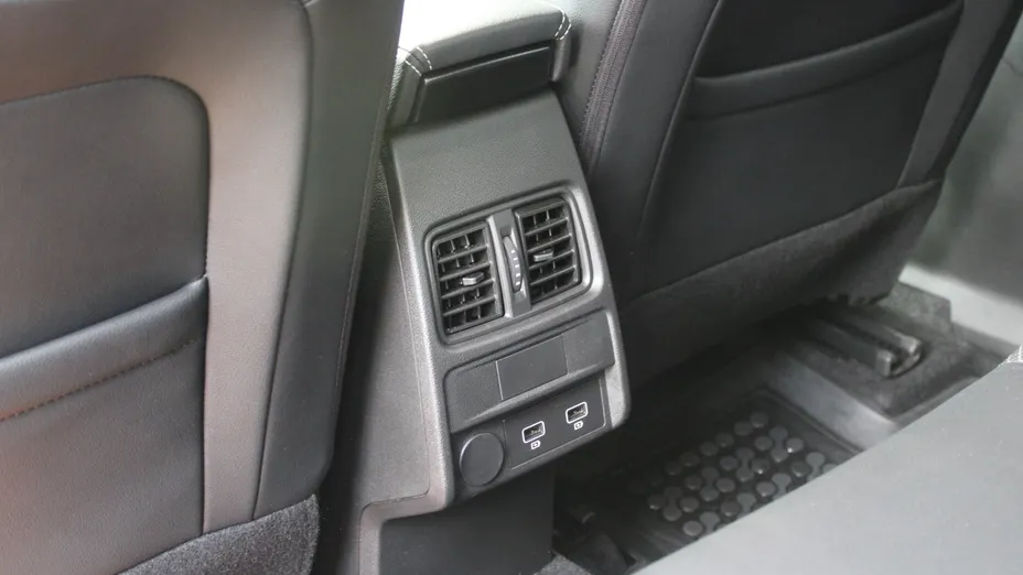 RENAULT Arkana Arkana 1.6 E-TECH Techno MMT