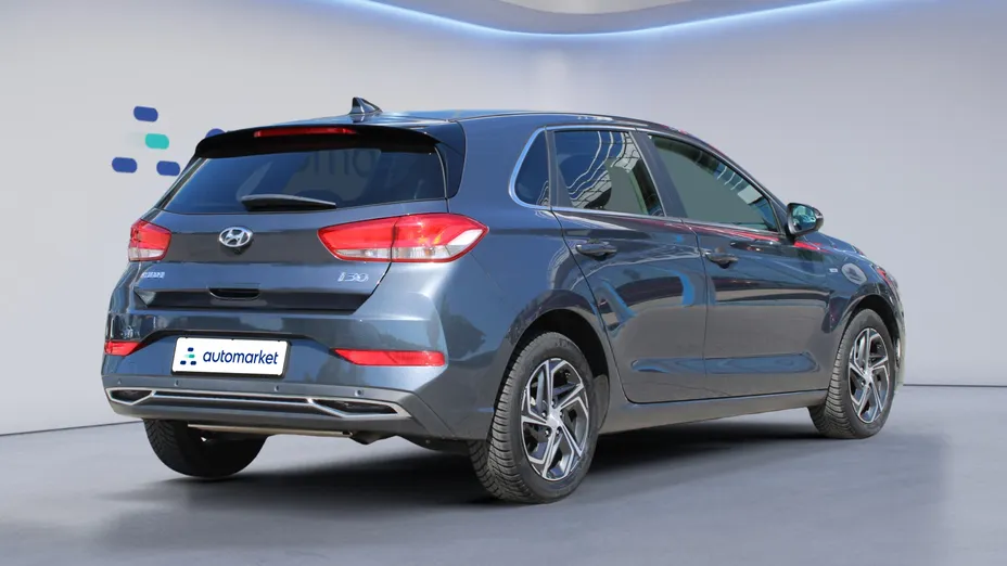 HYUNDAI i30 i30 1.5 T-GDI 48V Smart