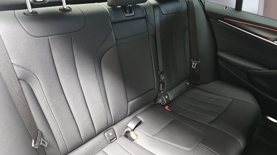 BMW Seria 5 530i xDrive mHEV M Sport sport-aut
