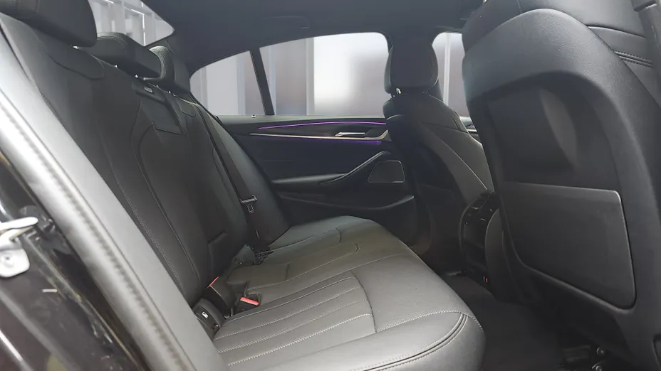 BMW Seria 5 530i xDrive mHEV M Sport sport-aut