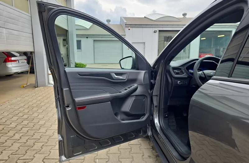 FORD Kuga Kuga 1.5 EcoBoost FWD ST-Line