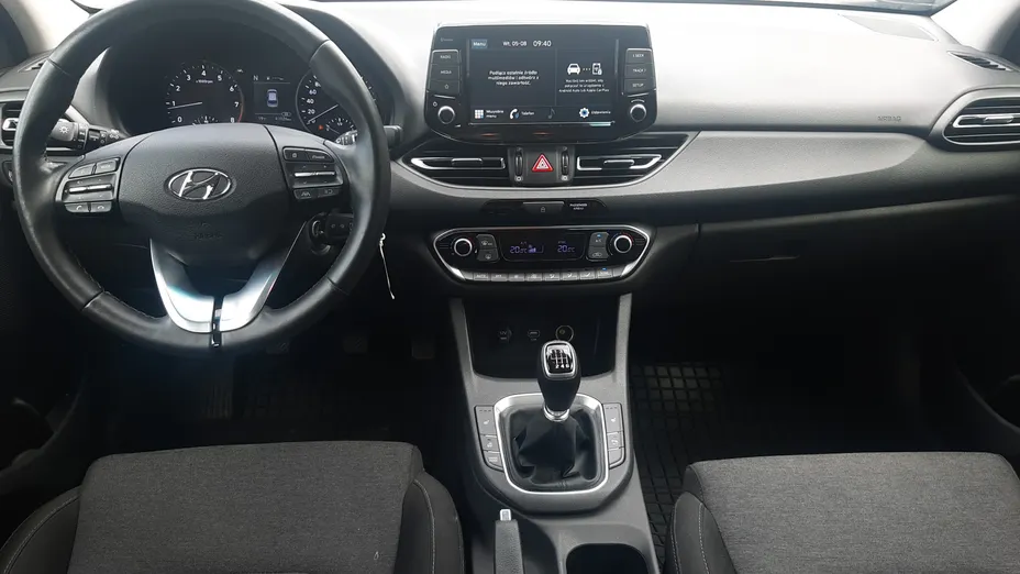 HYUNDAI i30 i30 1.5 T-GDI 48V Smart
