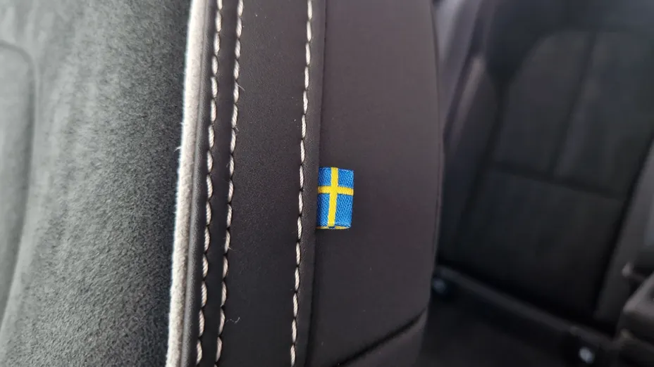 VOLVO XC40 XC40 B3 Plus Dark aut