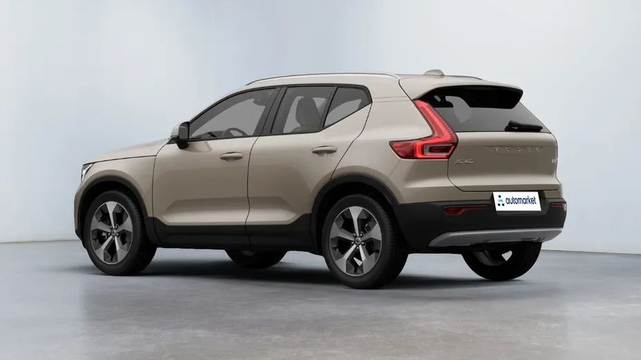 VOLVO XC40 XC40 B3 Core aut Nowy