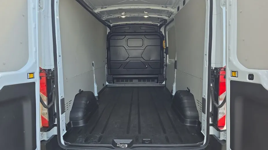 FORD Transit Transit 350 L3H2 RWD Trend