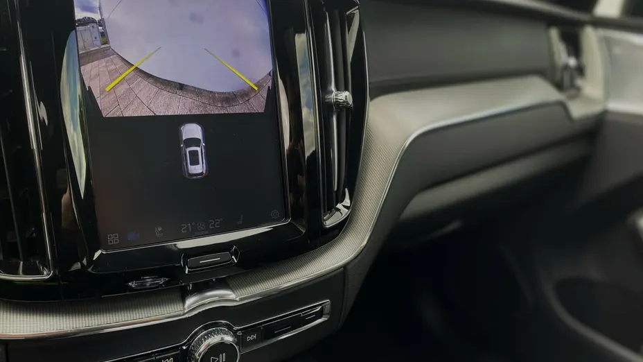VOLVO XC60 XC60 T8 Plug-In Hybrid AWD Polestar Engineered aut