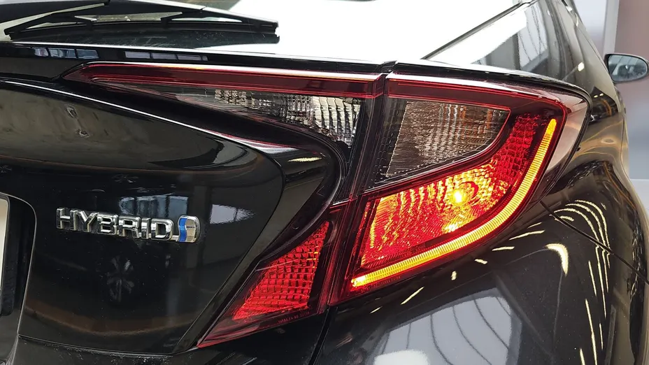 TOYOTA C-HR C-HR 1.8 Hybrid GPF Comfort