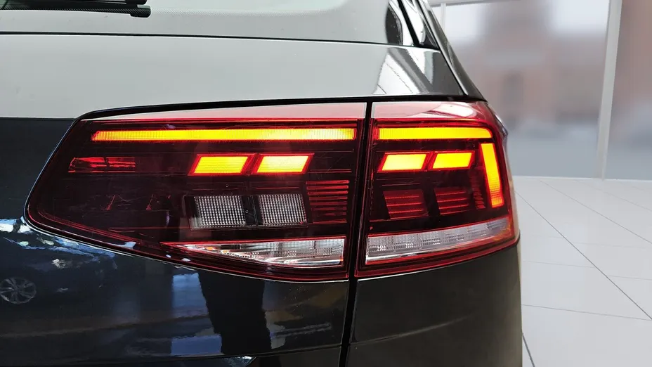 VOLKSWAGEN Passat Passat 2.0 TDI EVO Business DSG