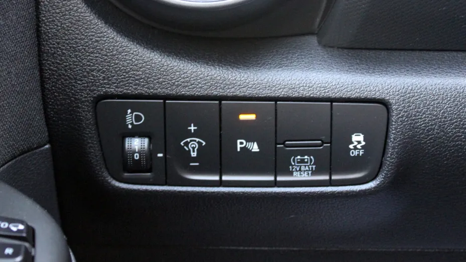 HYUNDAI Kona Kona 1.6 GDI Hybrid Smart DCT