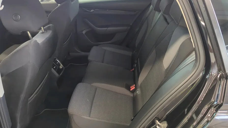 SKODA Octavia Octavia 2.0 TDI Ambition DSG