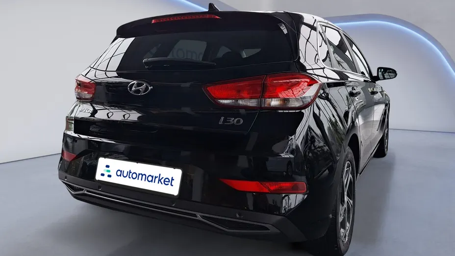 HYUNDAI i30 i30 1.0 T-GDI Smart DCT