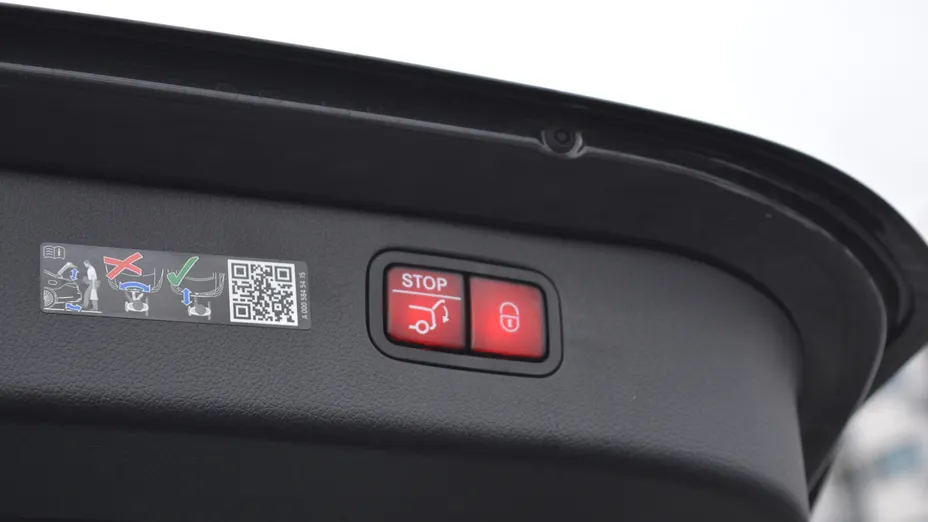 MERCEDES-BENZ C Klasa C 200 mHEV 4-Matic