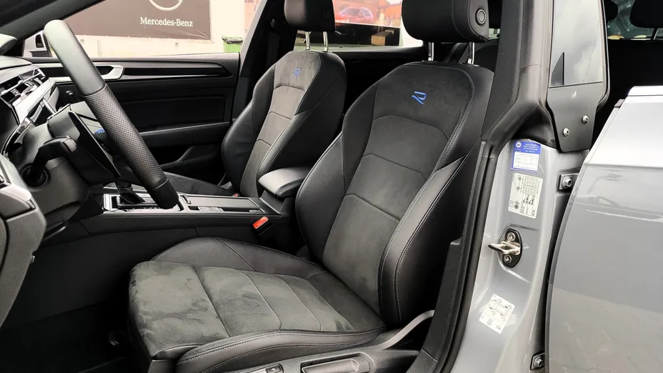 VOLKSWAGEN Arteon Arteon 2.0 TSI 4Motion R DSG