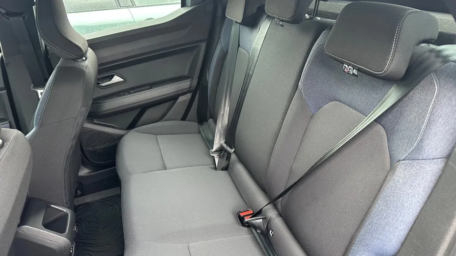 DACIA Duster Duster 1.2 TCe mHEV Expression 4x4 Nowy