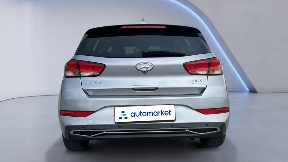 HYUNDAI i30 i30 1.0 T-GDI Smart