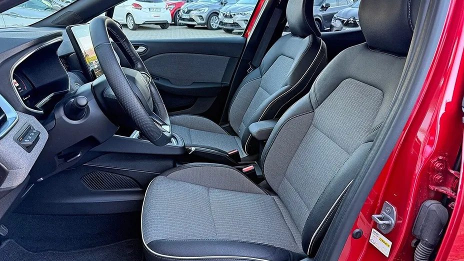 RENAULT Clio Clio 1.0 TCe Techno X-Tronic