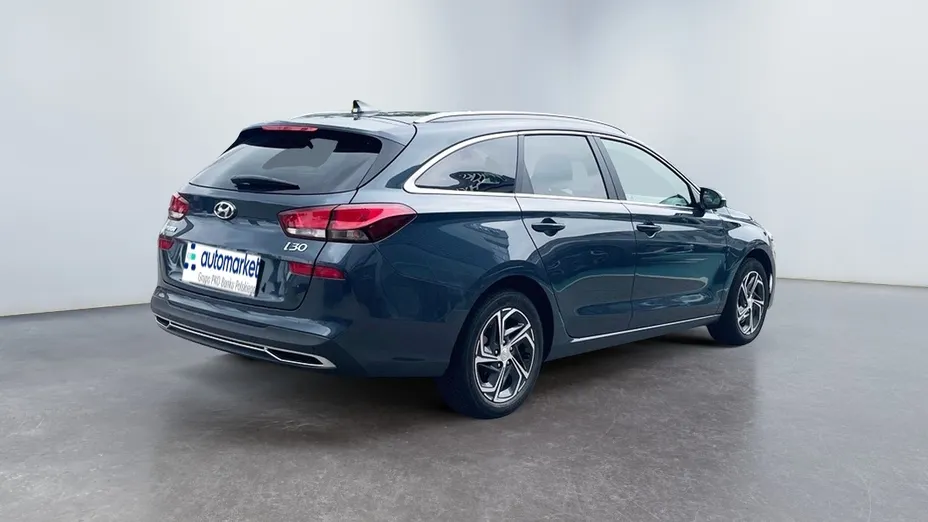 HYUNDAI i30 i30 1.0 T-GDI Smart