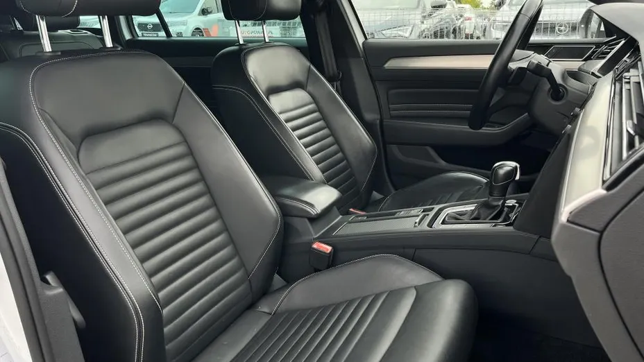 VOLKSWAGEN Passat Passat 2.0 TDI 4Mot. R-Line Edition DSG