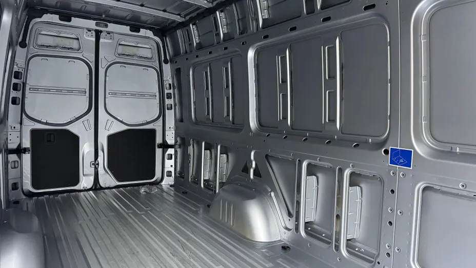 MERCEDES-BENZ Sprinter Sprinter 319 CDI Extra Long SELECT 9G-Tr. AWD 907.637 15,5m3 Nowy