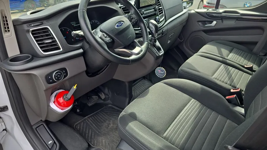 FORD Transit Custom Transit Custom 320 L1H1 Limited Aut.