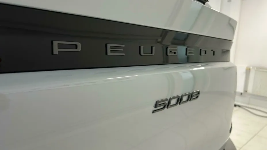 PEUGEOT 5008 5008 1.2 PureTech mHEV GT S&S e-DCS6