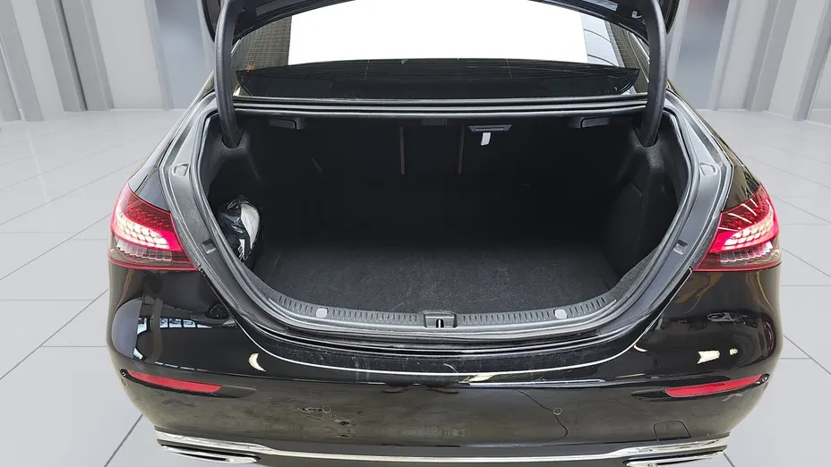 MERCEDES-BENZ E Klasa E 220 d