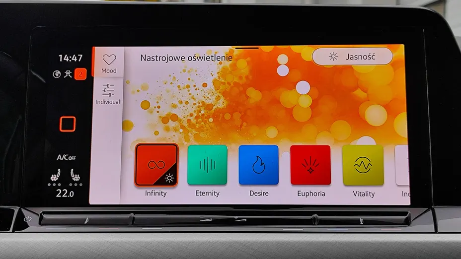 VOLKSWAGEN Golf Golf VIII 2.0 TDI Life