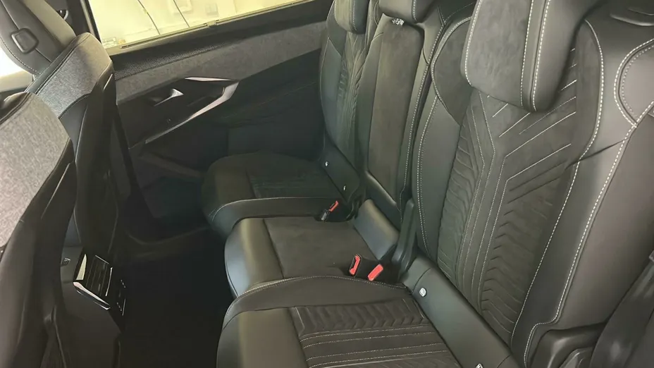 PEUGEOT 5008 5008 1.2 PureTech mHEV GT S&S e-DCS6