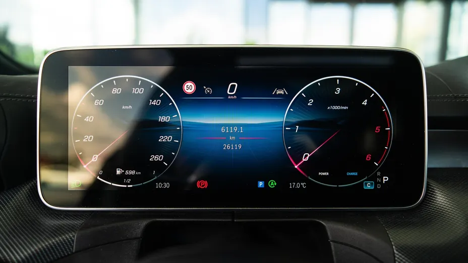 MERCEDES-BENZ C Klasa C 220 d mHEV 4-Matic AMG