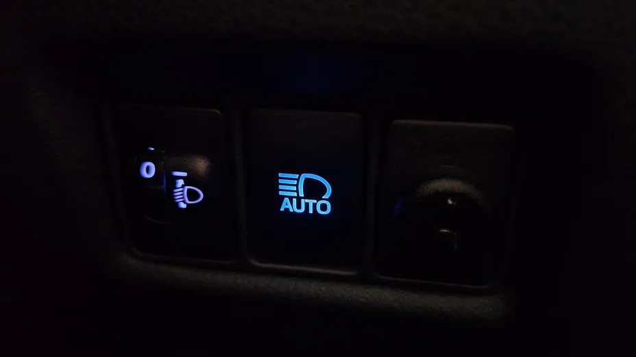 TOYOTA C-HR C-HR 2.0 Hybrid Style