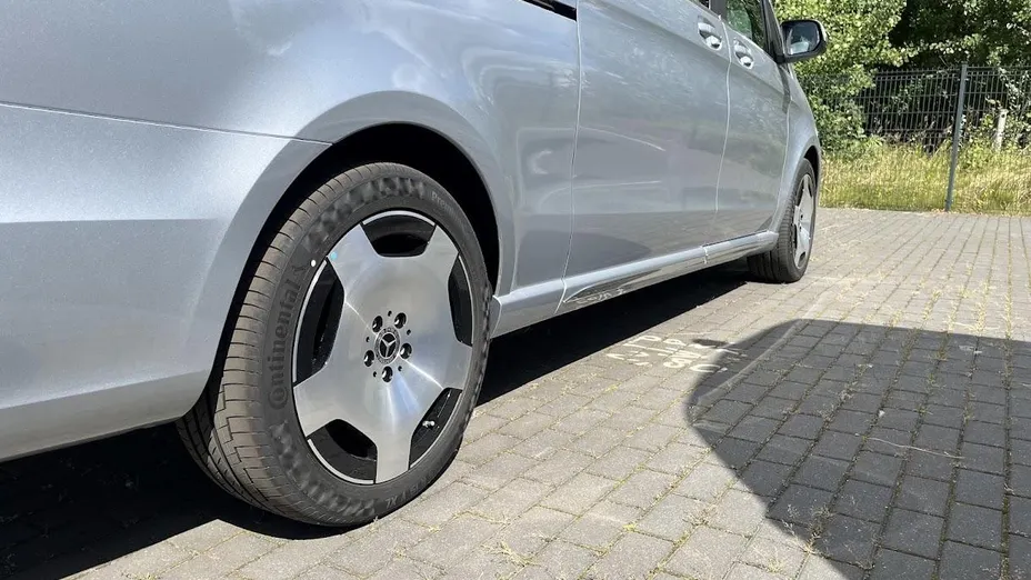 MERCEDES-BENZ V Klasa V 300 d 4-Matic 9G-Tronic Exclusive (ekstra dł) Nowy