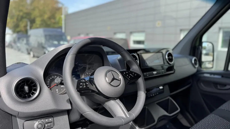 MERCEDES-BENZ Sprinter Sprinter 317 CDI Extra Long PRO 9G-Tronic 907.637 15,5m3 Nowy