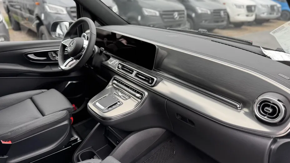 MERCEDES-BENZ V Klasa V 300 d 4-Matic 9G-Tronic Exclusive (ekstra dł) Nowy