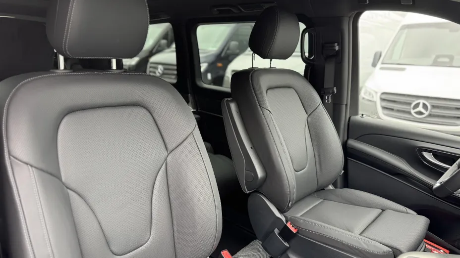 MERCEDES-BENZ V Klasa V 300 d 4-Matic 9G-Tronic Exclusive (ekstra dł) Nowy