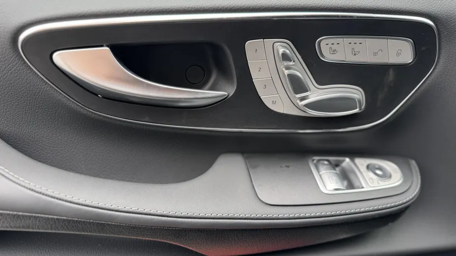 MERCEDES-BENZ V Klasa V 300 d 4-Matic 9G-Tronic Exclusive (ekstra dł) Nowy