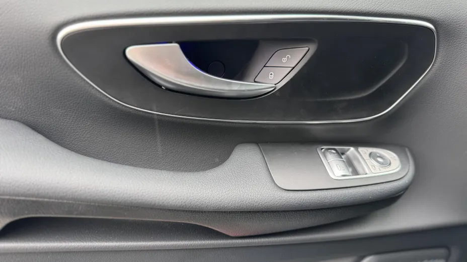 MERCEDES-BENZ V Klasa V 300 d 4-Matic 9G-Tronic Style (ekstra dł) Nowy