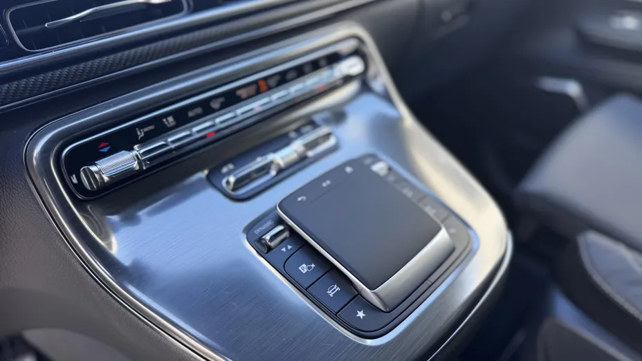 MERCEDES-BENZ V Klasa V 300 d 4-Matic 9G-Tronic Exclusive (ekstra dł) Nowy