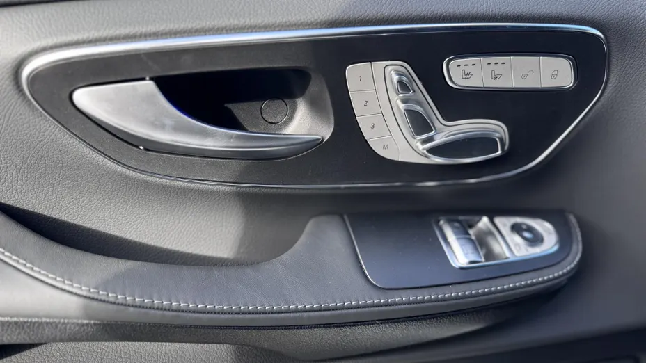 MERCEDES-BENZ V Klasa V 300 d 4-Matic 9G-Tronic Exclusive (ekstra dł) Nowy