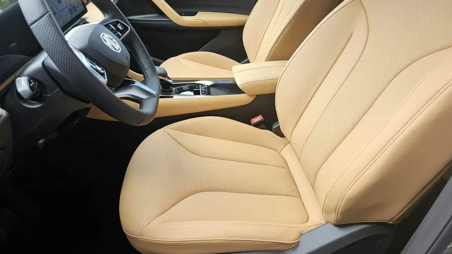 MG HS HS 1.5 T-GDI Exclusive DCT