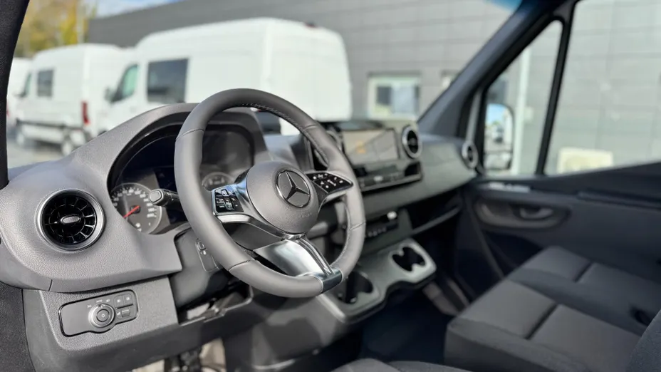 MERCEDES-BENZ Sprinter Sprinter 319 CDI Extra Long SELECT 9G-Tronic 907.637 15,5m3 Nowy