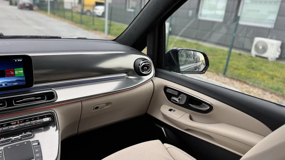 MERCEDES-BENZ V Klasa V 300 d 4-Matic 9G-Tronic Exclusive (długi) Nowy