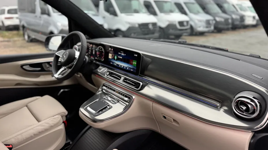 MERCEDES-BENZ V Klasa V 300 d 4-Matic 9G-Tronic Exclusive (długi) Nowy