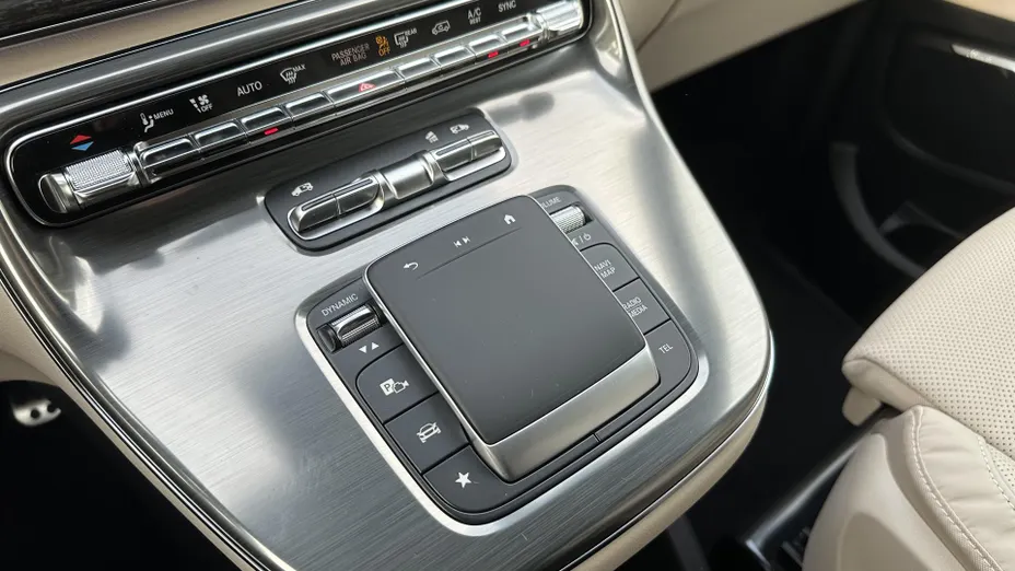 MERCEDES-BENZ V Klasa V 300 d 4-Matic 9G-Tronic Exclusive (ekstra dł) Nowy