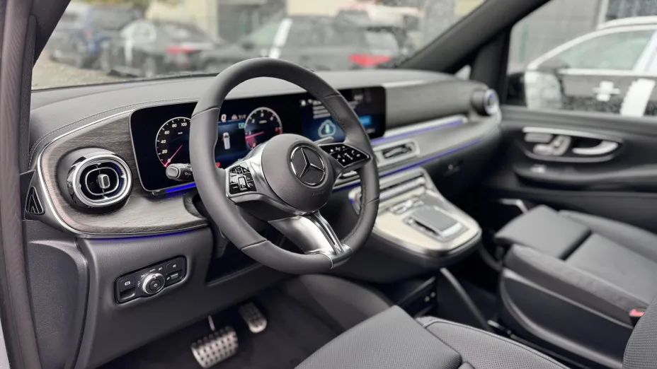 MERCEDES-BENZ V Klasa V 300 d 4-Matic 9G-Tronic Exclusive (ekstra dł) Nowy