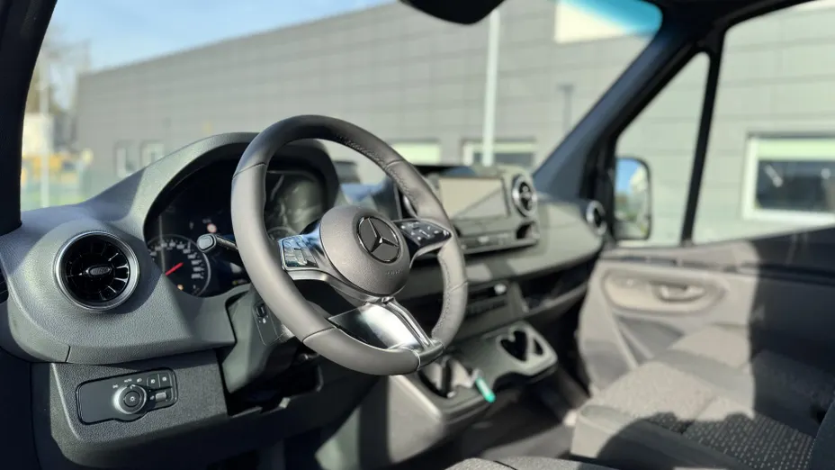 MERCEDES-BENZ Sprinter Sprinter 319 CDI Long PRO 9G-Tronic AWD 907.635 14m3 Nowy