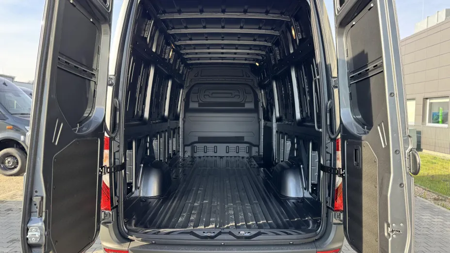 MERCEDES-BENZ Sprinter Sprinter 319 CDI Long PRO 9G-Tronic AWD 907.635 14m3 Nowy